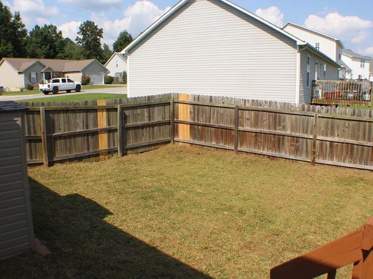 1329 Copperfield Dr — Photo 11