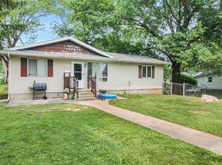 811 E 27th St, Marion, IN 46953