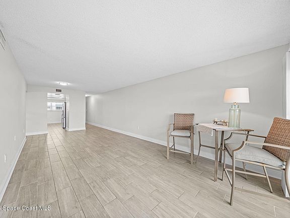 3rd image of 3610 Ocean Beach Blvd APT 201B