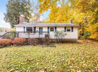 55 Taillon St, Bristol, CT 06010
