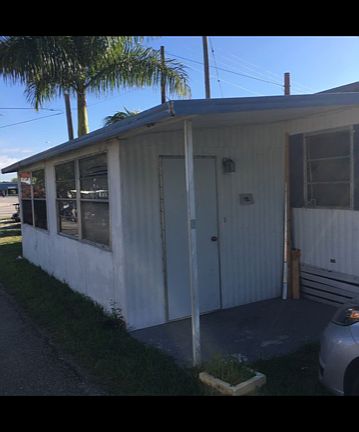 3rd image of 1209 N Tamiami Trl Lot 206