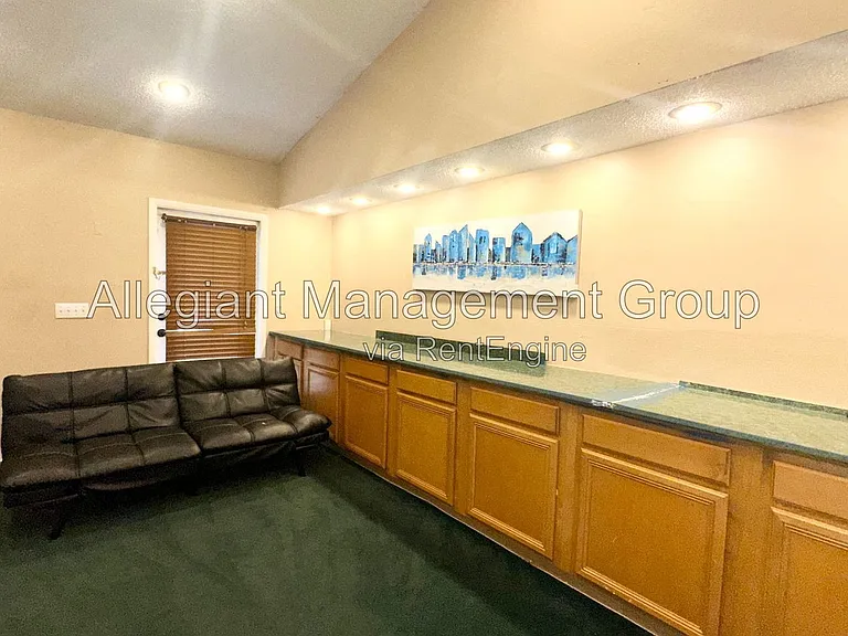 223 Lake Davenport Estates Dr — Photo 16