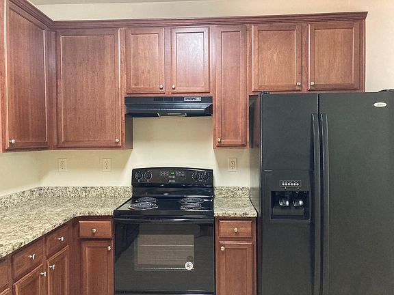 3rd image of 6172 Thorncrest Dr #6172