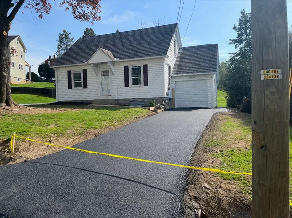 16 Benedict Rd, Lancaster, PA 17603