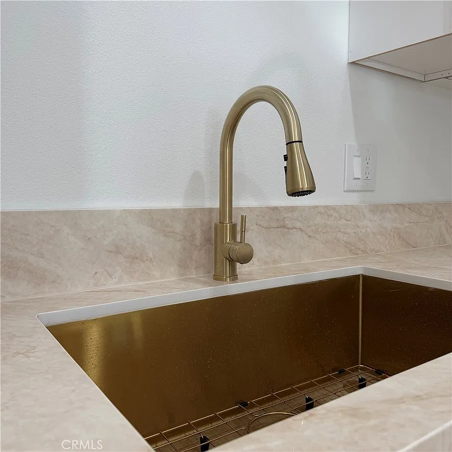 2 bed, 780 sqft, $2,800 — Photo 4