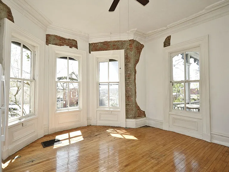 991 Leon Rd — Photo 8