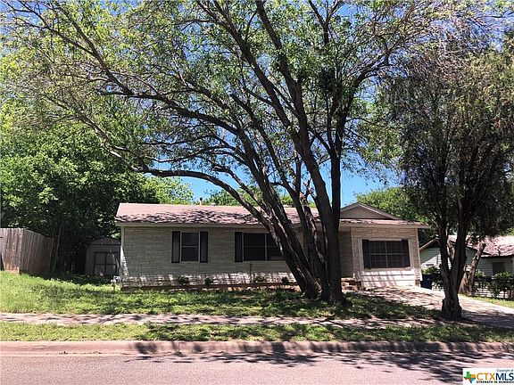4th image of 316 Ash St