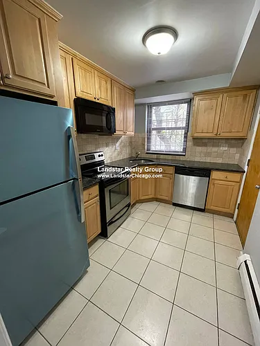 7328 N Ridge Ave #1W Photo 1