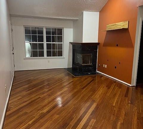 3rd image of 1026 Castle Rd