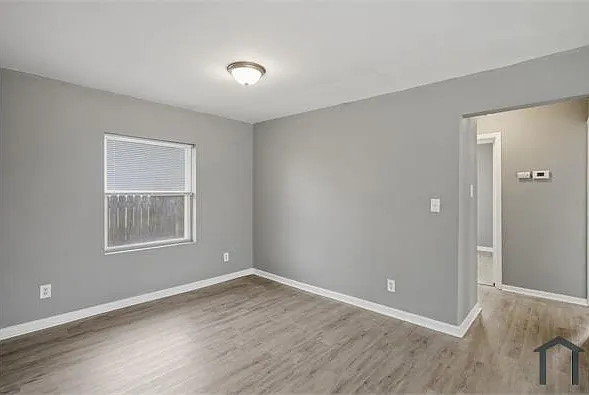 4502 Stivers St — Photo 6