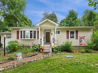 36 Cherry Ln, Fishkill, NY 12524