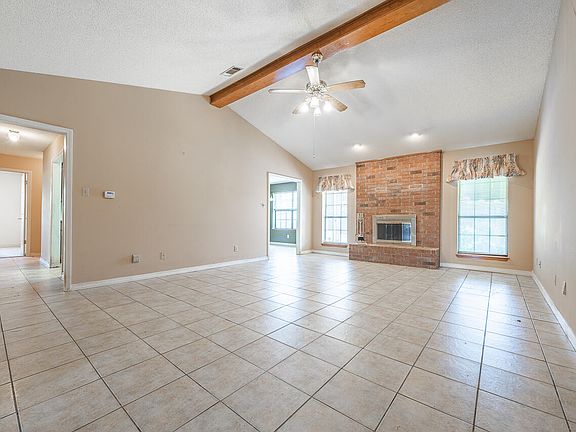 5th image of 1007 Whippoorwill Ln