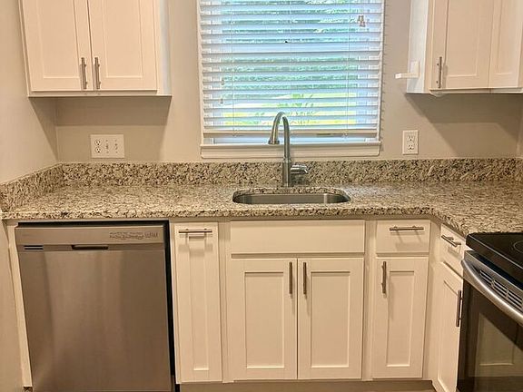 5th image of 3532 Colony Crossing Dr