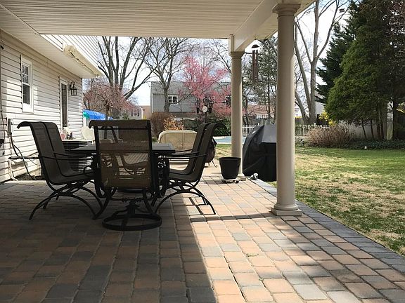 5th image of 873 Eaglehurst Ct