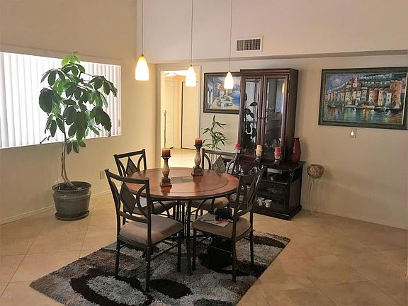 3rd image of 25843 S Ashwood Dr