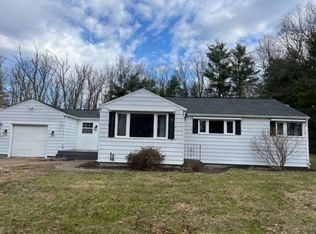 7 Butler Rd, Wilbraham, MA 01095