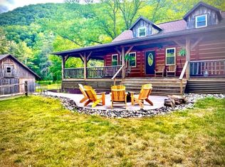 98 Emick Dr, Williamsport, PA 17701