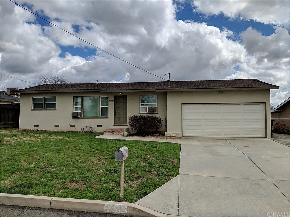 1st image of 33529 Washington Dr