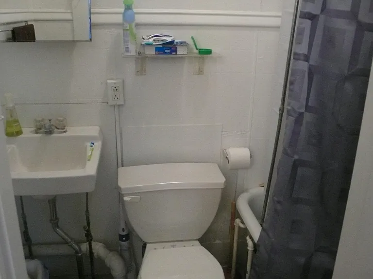 1608 Cambridge St #1 — Photo 6