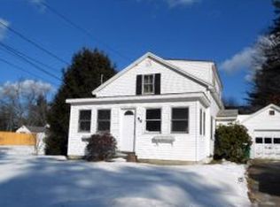 54 Lowell St, Rochester, NH 03867