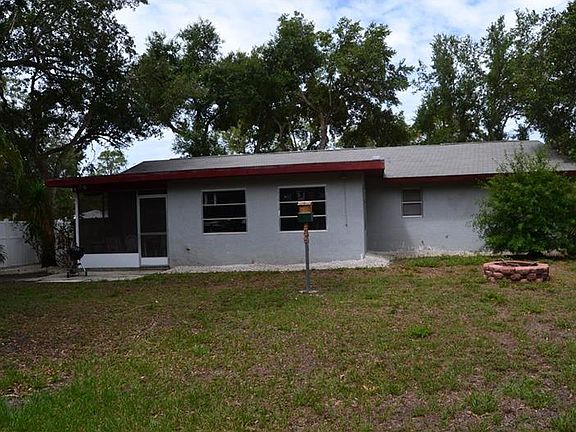 5th image of 2090 Lake View Blvd