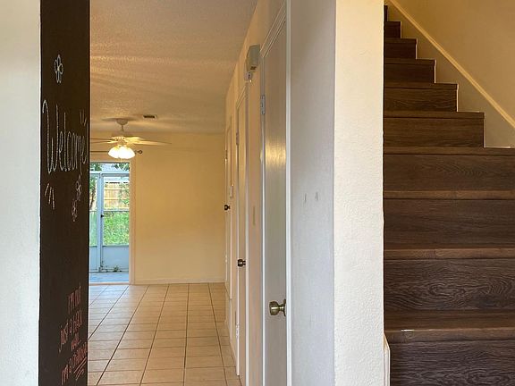 2nd image of 941 E Johnson Ave APT A
