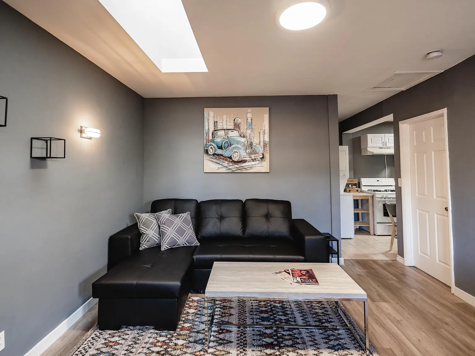 1 bed, 550 sqft, $3,800 — Photo 2