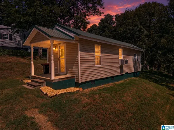 1213 Marston Ave, Gadsden, AL 35904