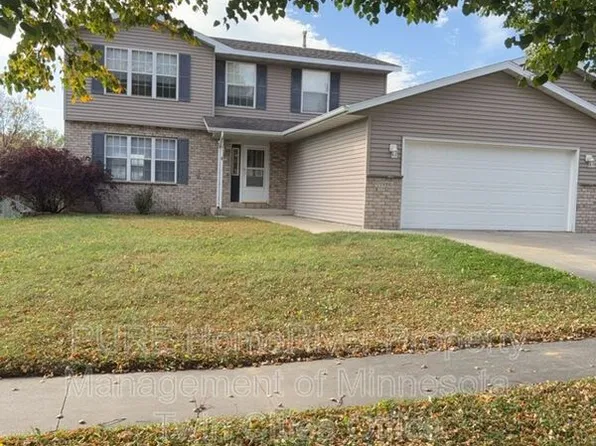 5939 Shetland Dr NW, Rochester, MN 55901