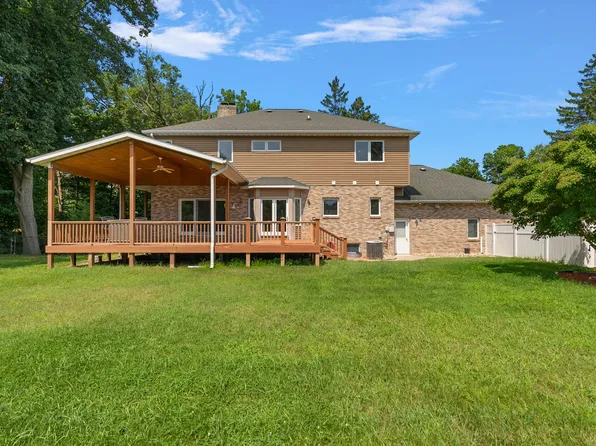 2222 W John Beers Rd, Stevensville, MI 49127