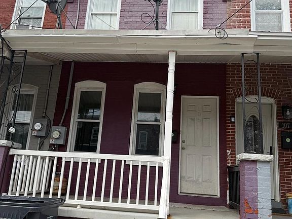3rd image of 105 Ruth St
