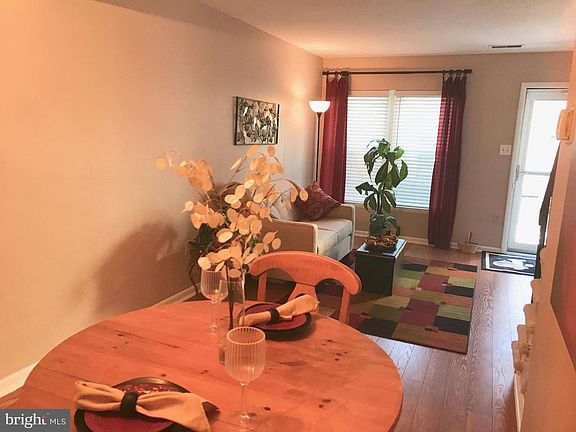 5th image of 13814 Beaujolais Ct