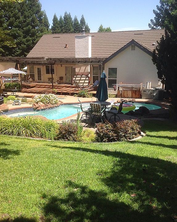 2nd image of 104 Tidepool Ct