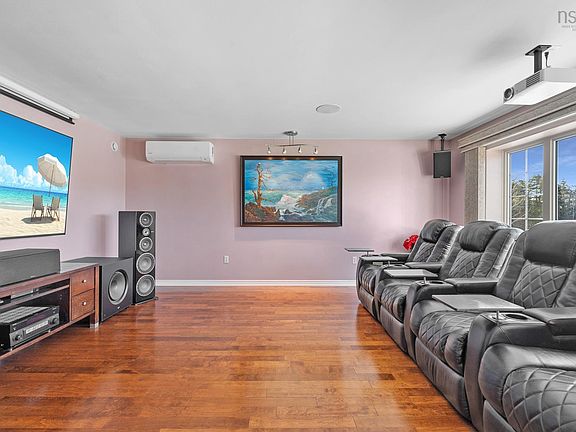 5th image of 1312 Waverley Rd