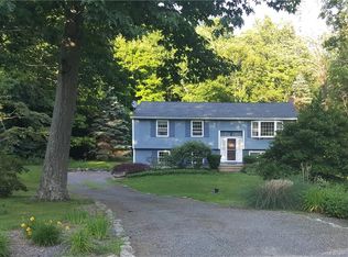 21 Pierce Ln, Madison, CT 06443