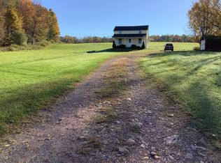 494 Wanoka Rd, Honesdale, PA 18431