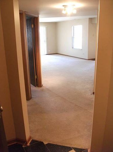 foyer facing in
