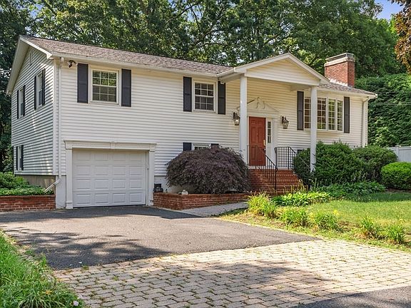2nd image of 114 Albemarle Rd