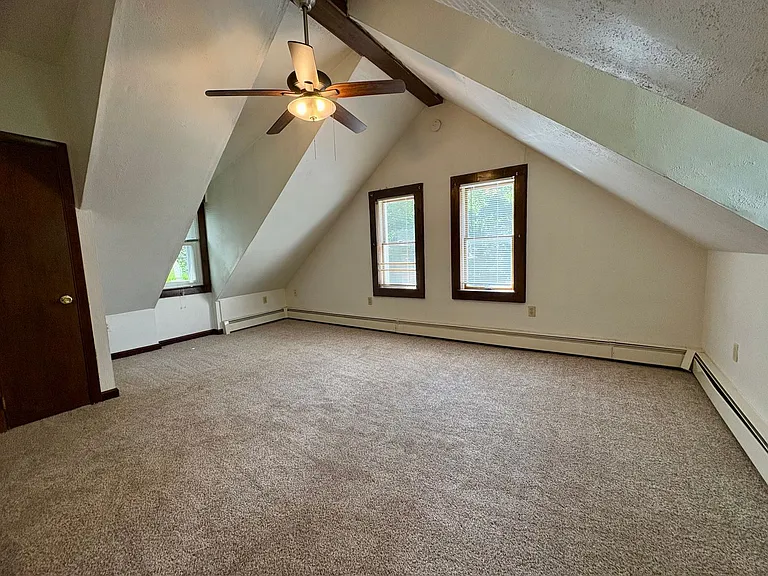 3630 Colebrook Rd — Photo 34