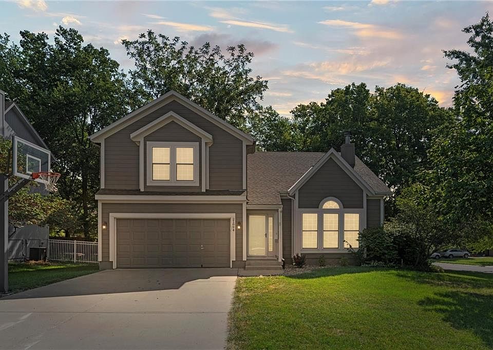 21894 S Roosevelt St, Spring Hill, KS 66083 | Zillow