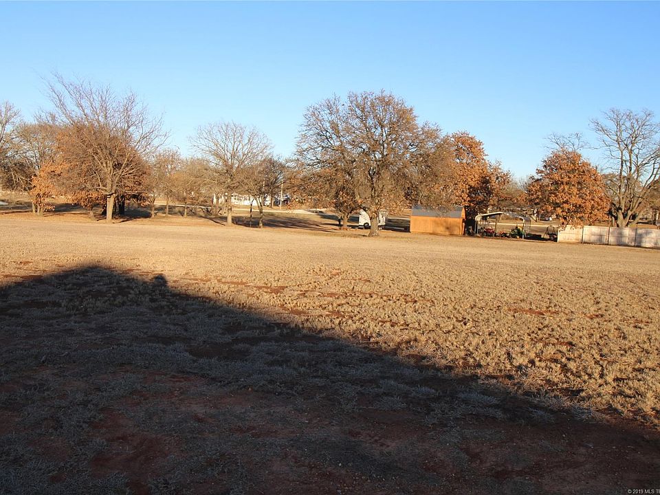 2nd image of 2144 Sunrise Dr