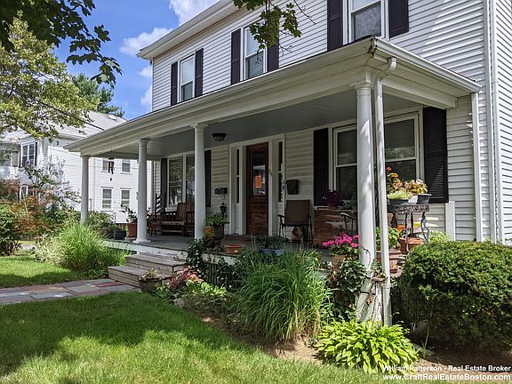 2nd image of 184 White St #2