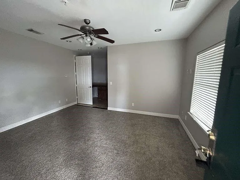 7039 Kingston Cove Ln #303 — Photo 11