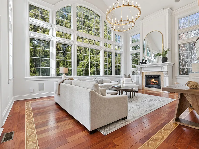 3 Sunset Ave — Photo 10