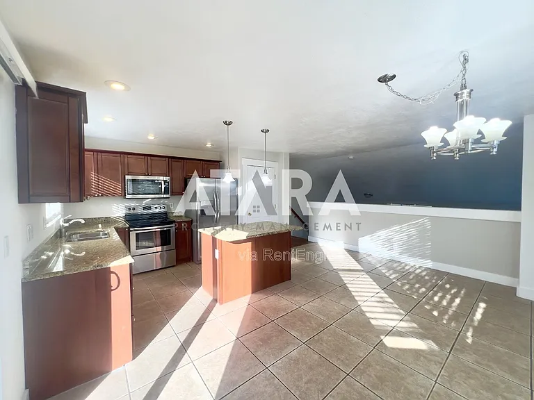 10912 S Poplar Brook Pl — Photo 14
