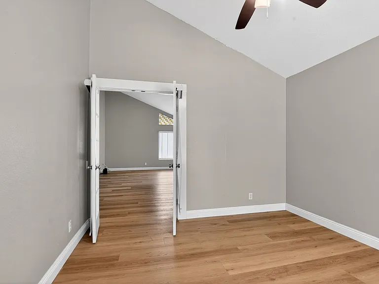 2173 Arbor Cir — Photo 19