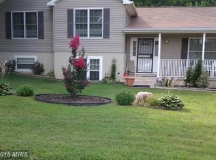 4918 Seltzer Rd, Lanham, MD 20706