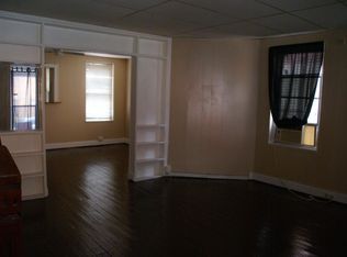 3212 Pearl St, Philadelphia, PA 19104