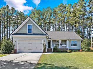 536 Orchard Falls Dr, Spring Lake, NC 28390