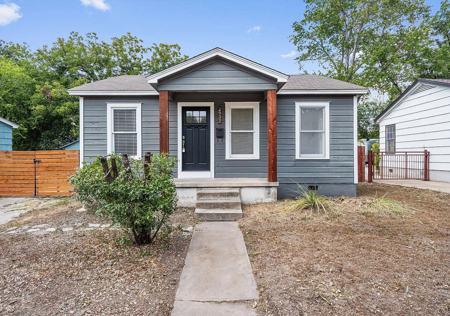 2932 Moss St, Austin, Texas 78722 — Photo 1